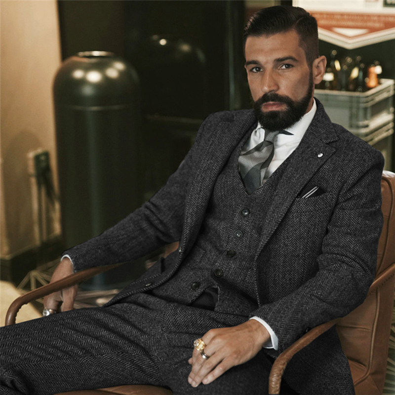 Traje de invierno de Tweed de  - Men'S Grooming Daily reseña y precio