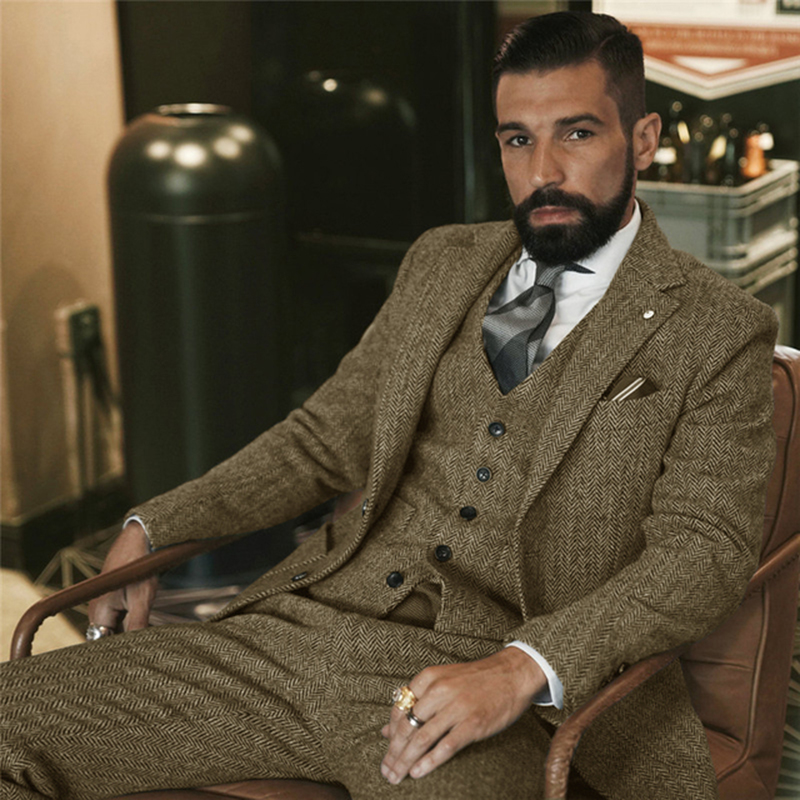 Traje de invierno de Tweed de  - Men'S Grooming Daily reseña y precio